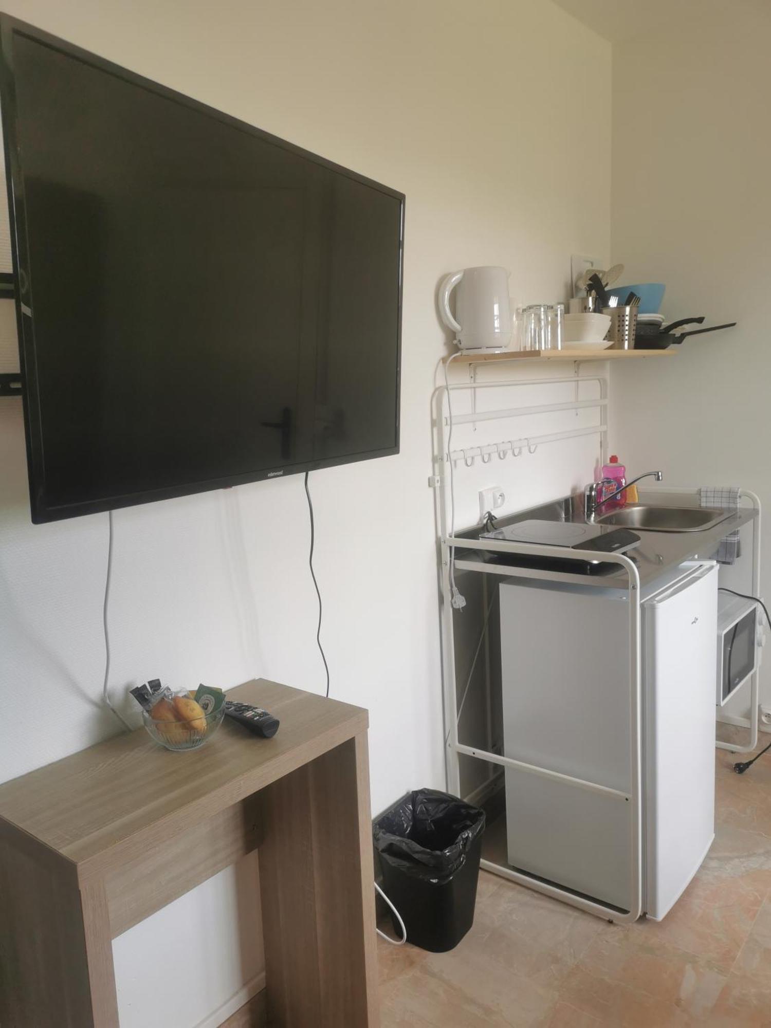 Appartement 3 , Disneyland - Parking Gratuit - Maison Des Platanes Meaux Exterior photo